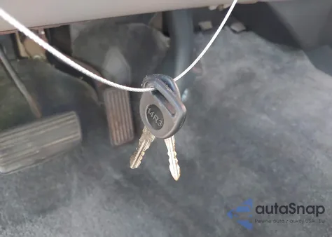 2002 Chevrolet Suburban 1500 Ls from USA, damaged, VIN 3GNEC16T82G291793